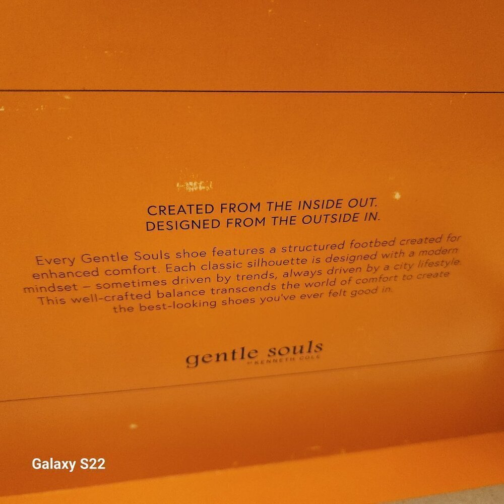 Gentle Souls Blush Sneakers - Picture 11 of 11